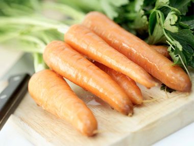 6 Surprising Health Benefits of Eating Your Carrots