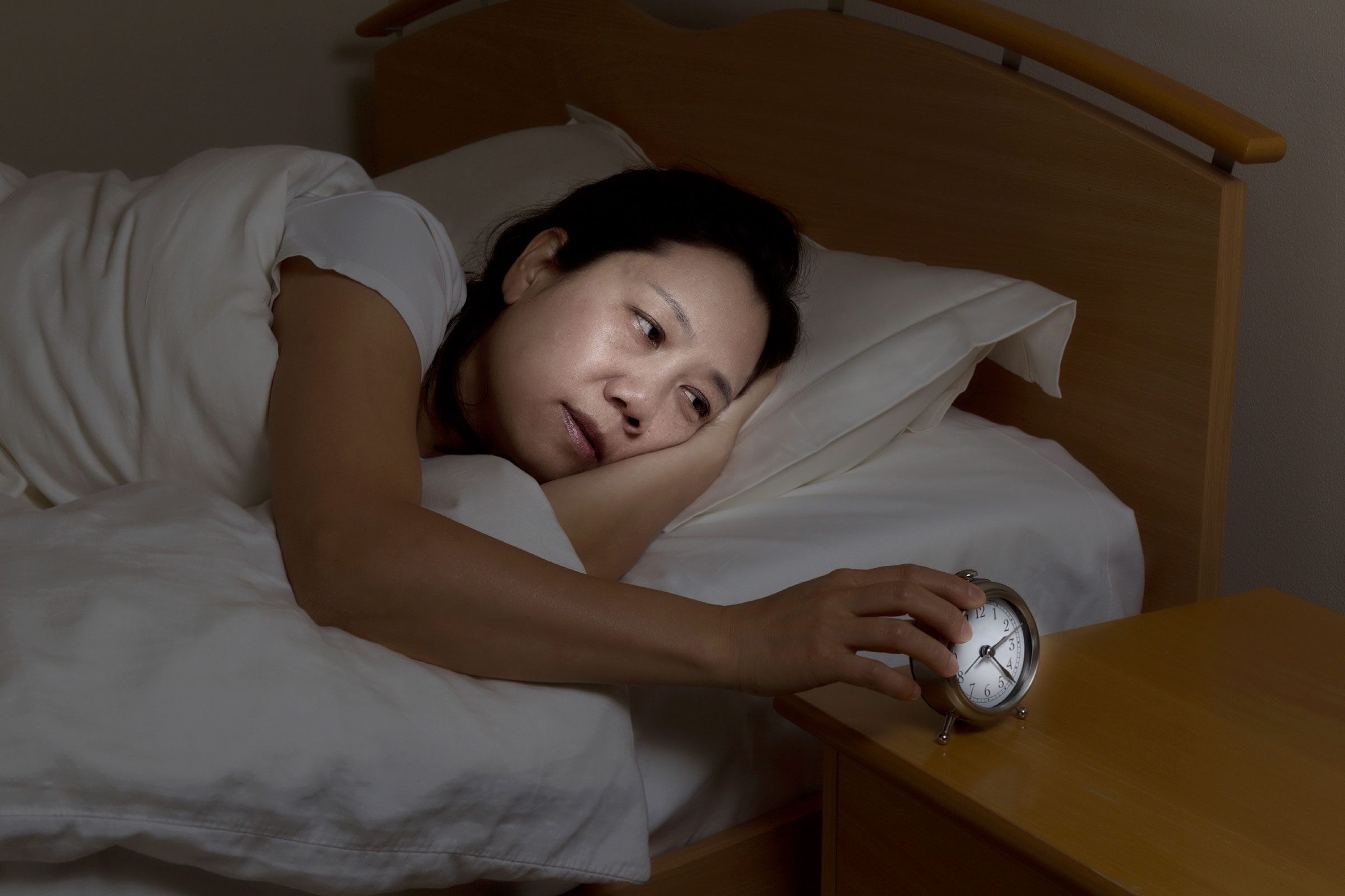 Sleep Doctors Debunk Myths About Sleep The Healthy 1890