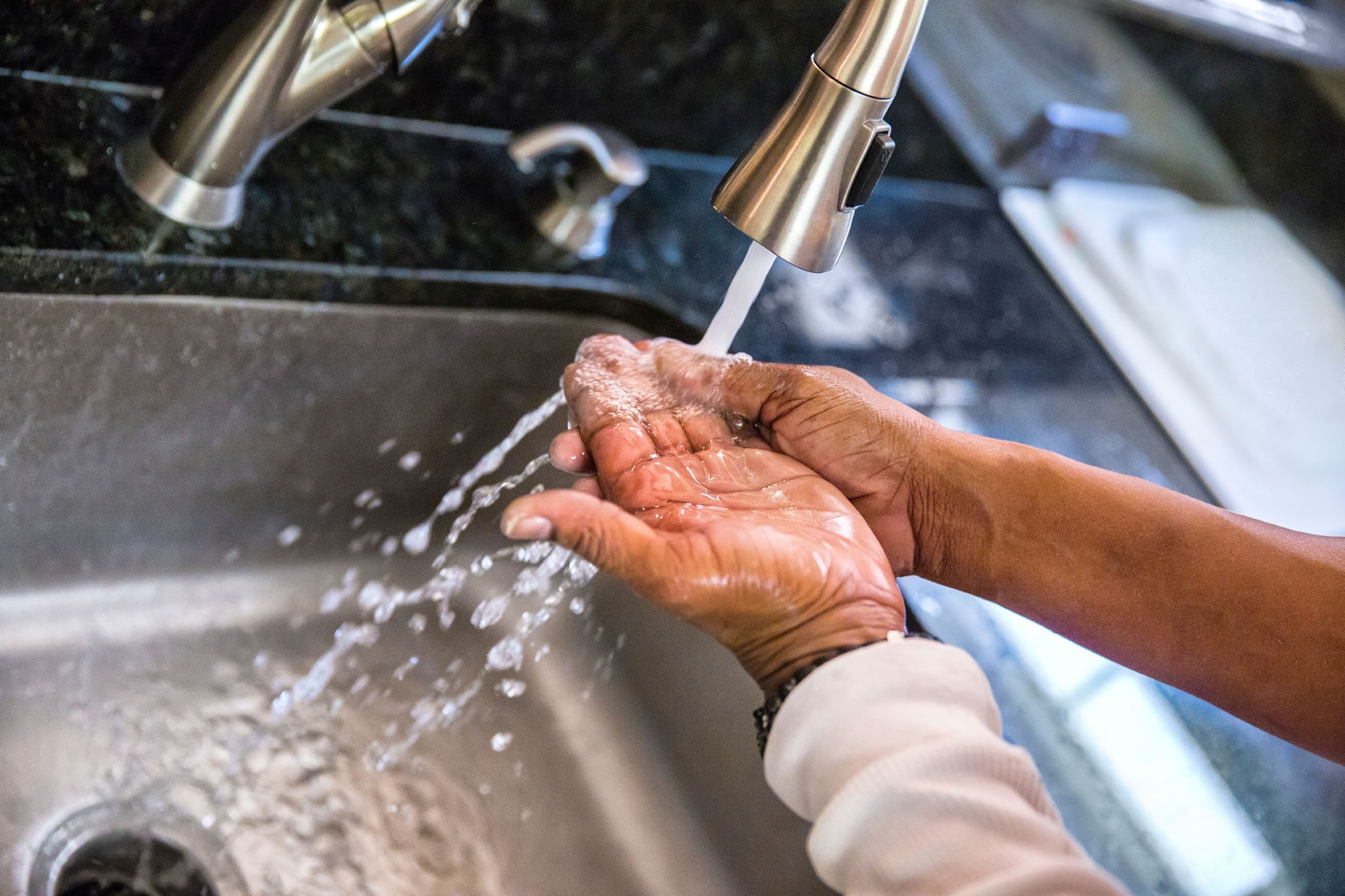 10 Ways You’re Washing Your Hands Wrong