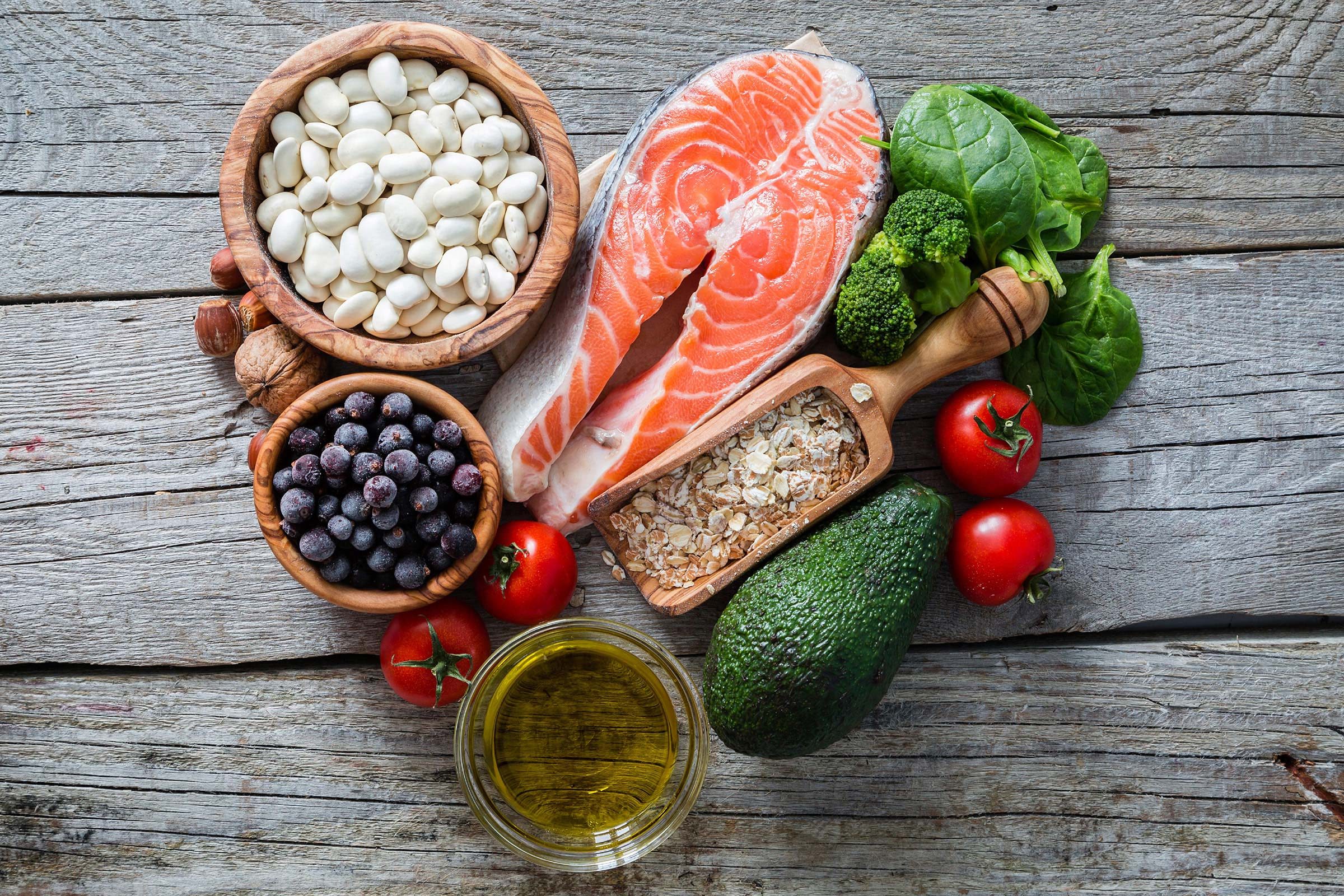 7 Clear Signs You’re Not Eating Enough Healthy Fats