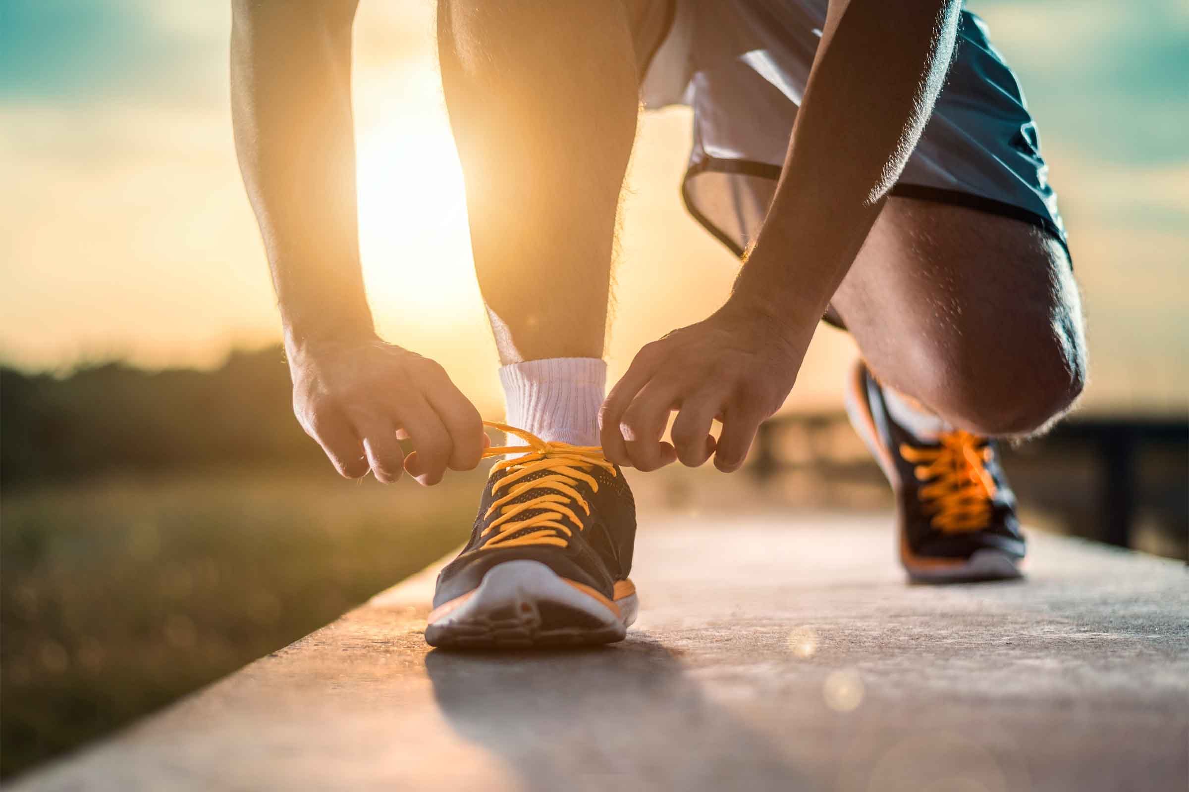 14 Benefits of Walking for Just 15 Minutes