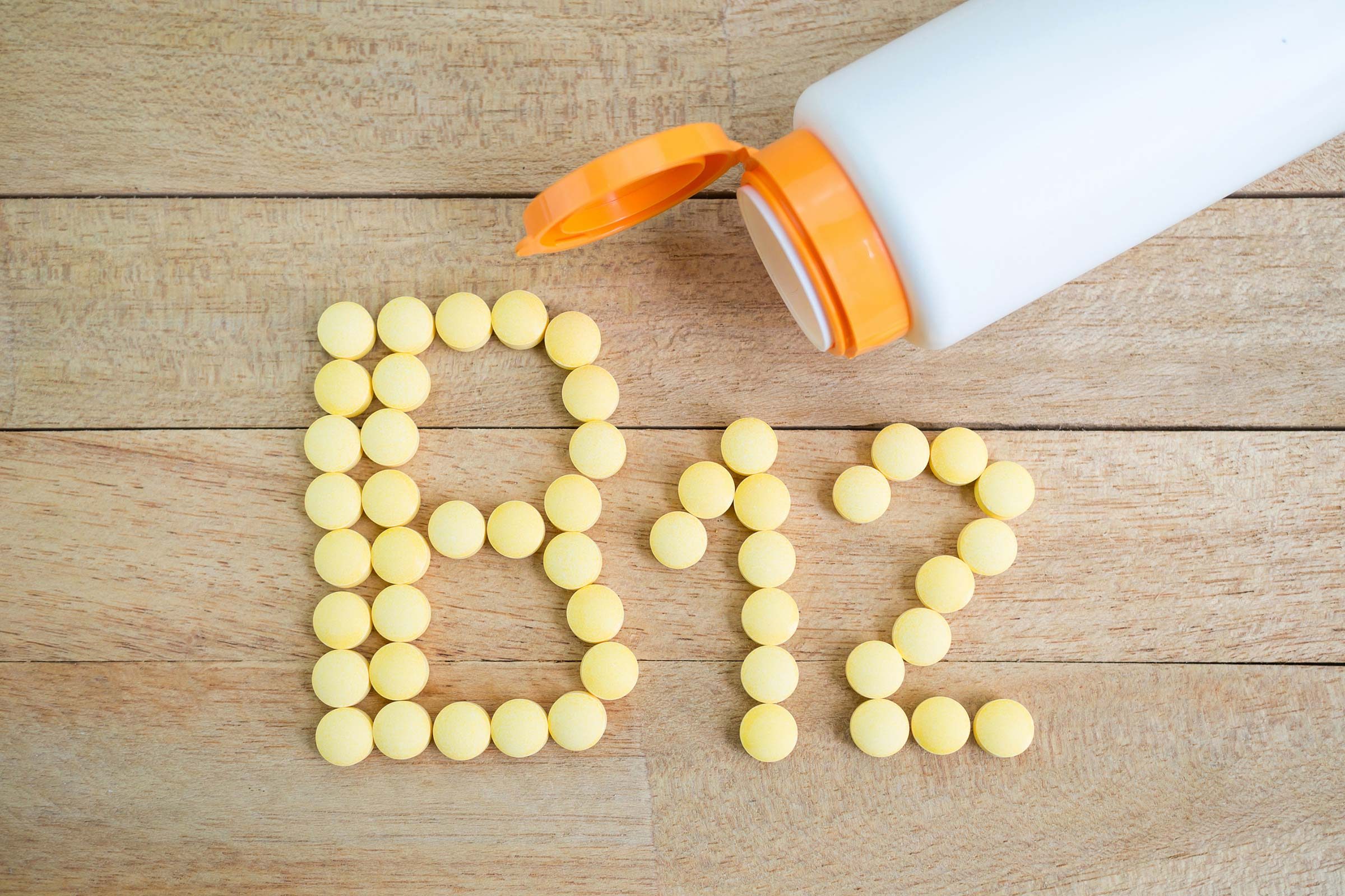 11 Silent Signs You’re Not Eating Enough Vitamin B12