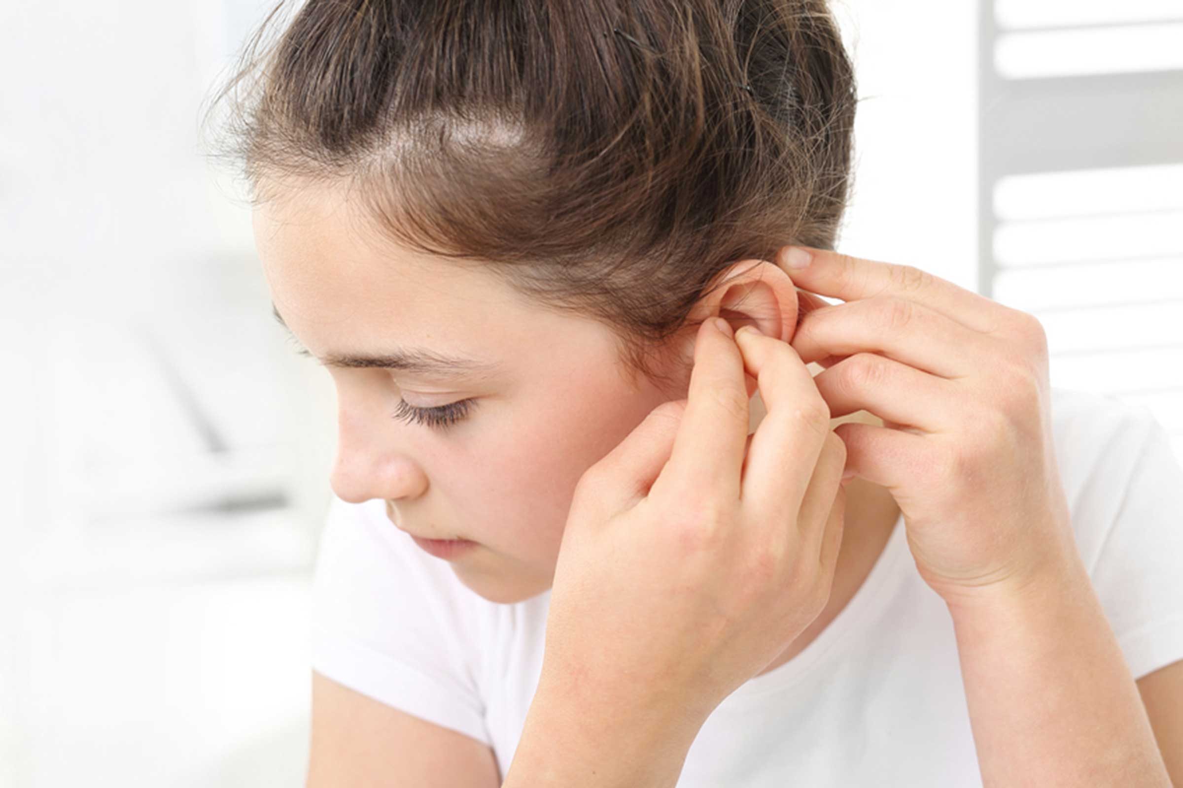 6 Earache and Ear Infection Home Remedies Every Parent Should Know