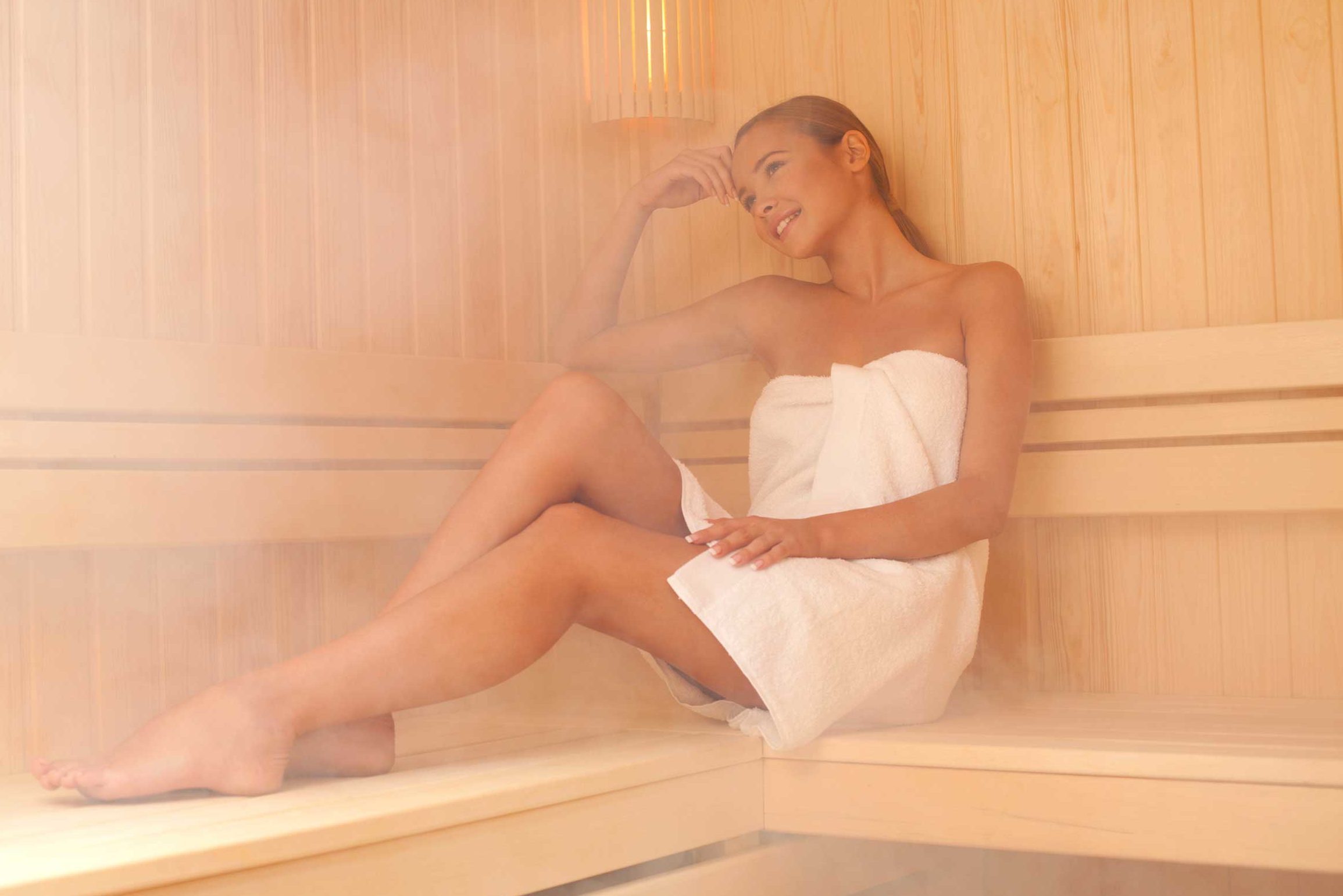 Health Reasons To Love The Sauna | The Healthy
