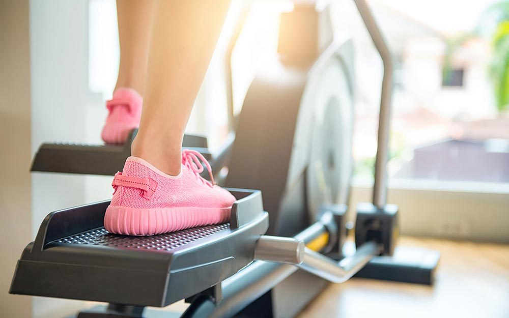 12 Elliptical Mistakes That Can Sabotage Your Workout