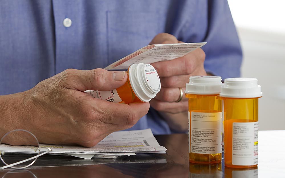10 Signs You're Taking Too Many Prescriptions