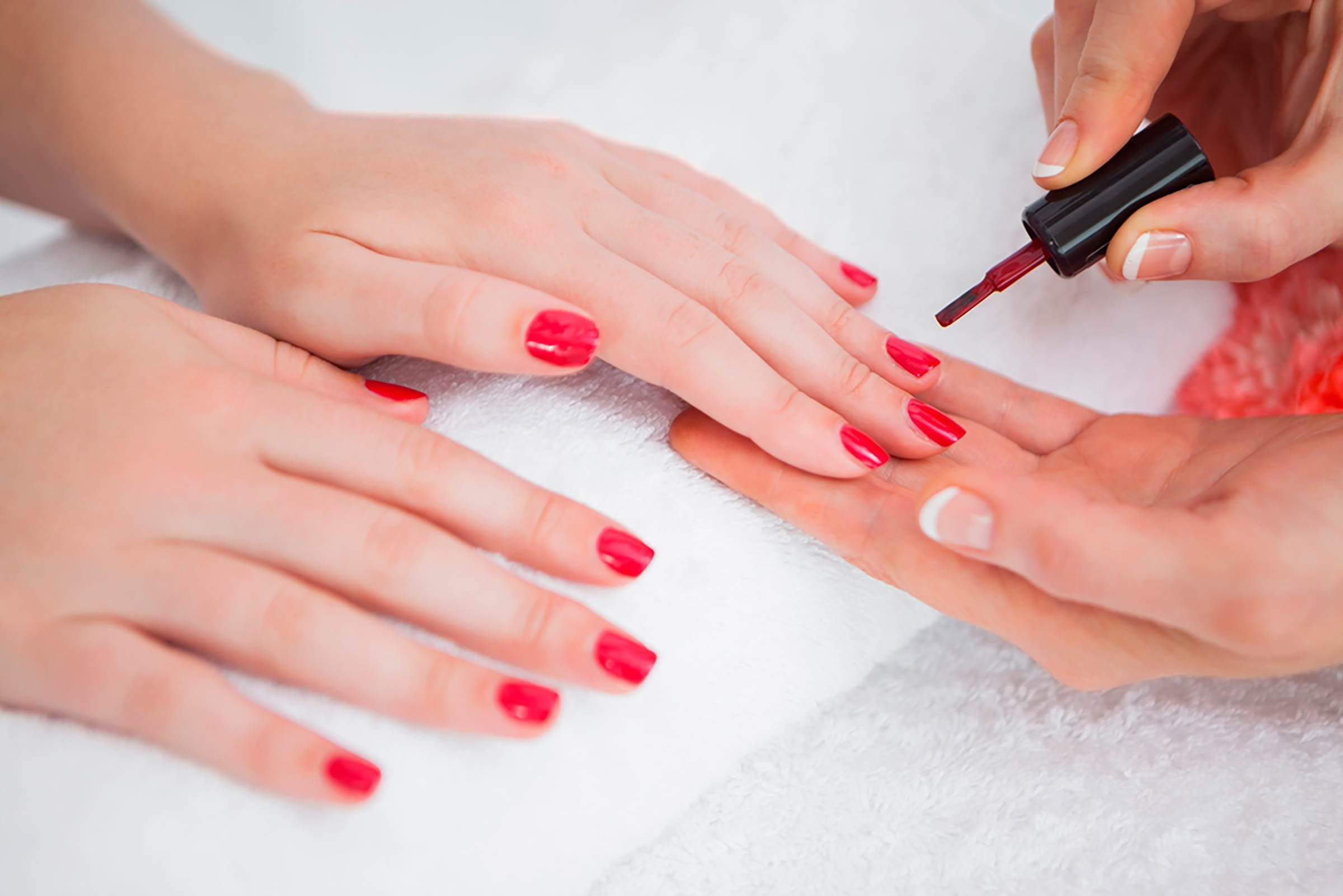 Methyl Methacrylate In Nail Salons What You Need To Know The Healthy