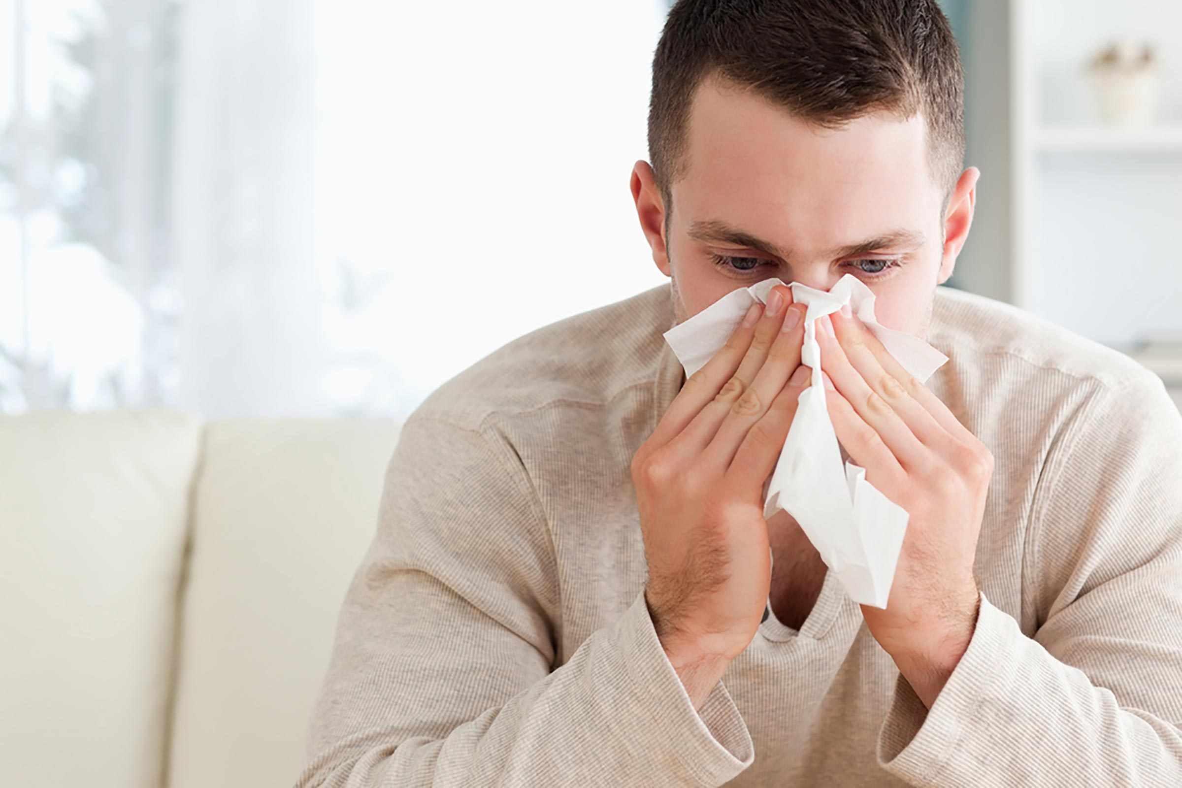 30 Everyday Mistakes That Raise Your Risk of Catching a Cold