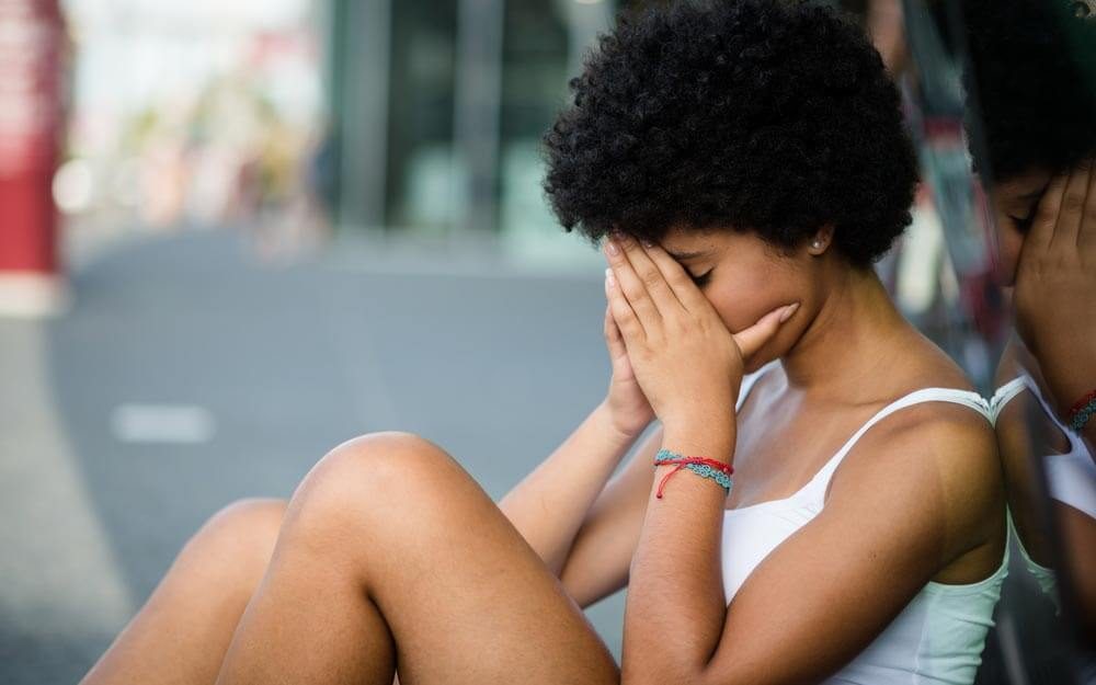 12 Tiny Thoughts You Don't Realize Are Triggering Your Anxiety