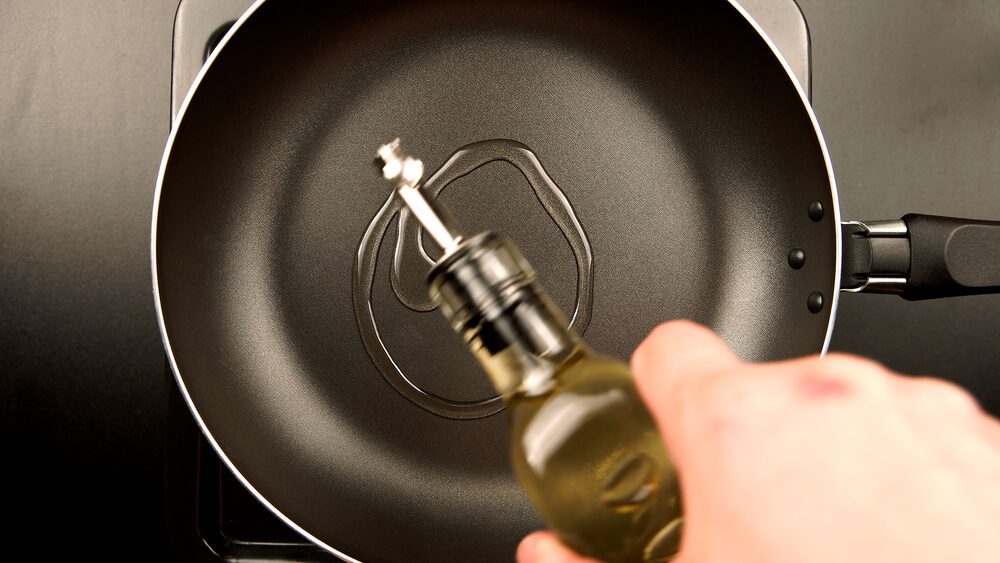 The Safest Cooking Oils to Use for Every Type of Meal