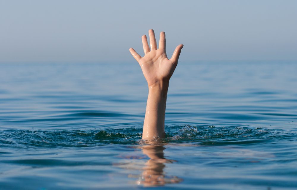 Silent But Deadly Signs Someone's About to Drown | The Healthy