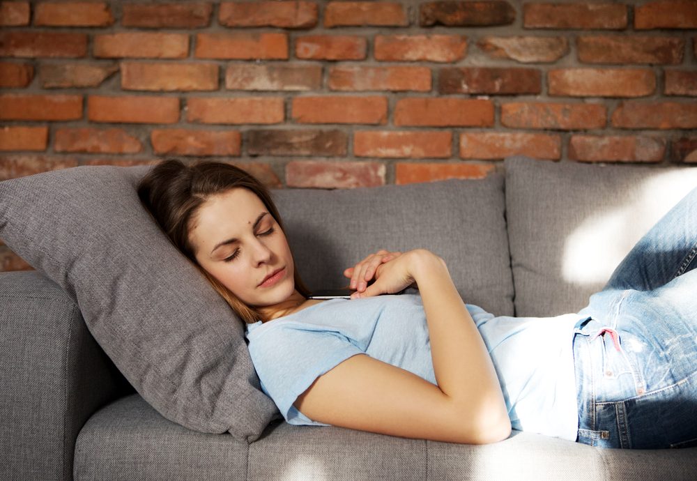 20 Things You Do Before Bed That Sabotage Your Sleep