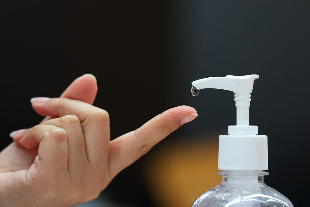 11 Tricks to Avoiding Germs That Actually Don't Work