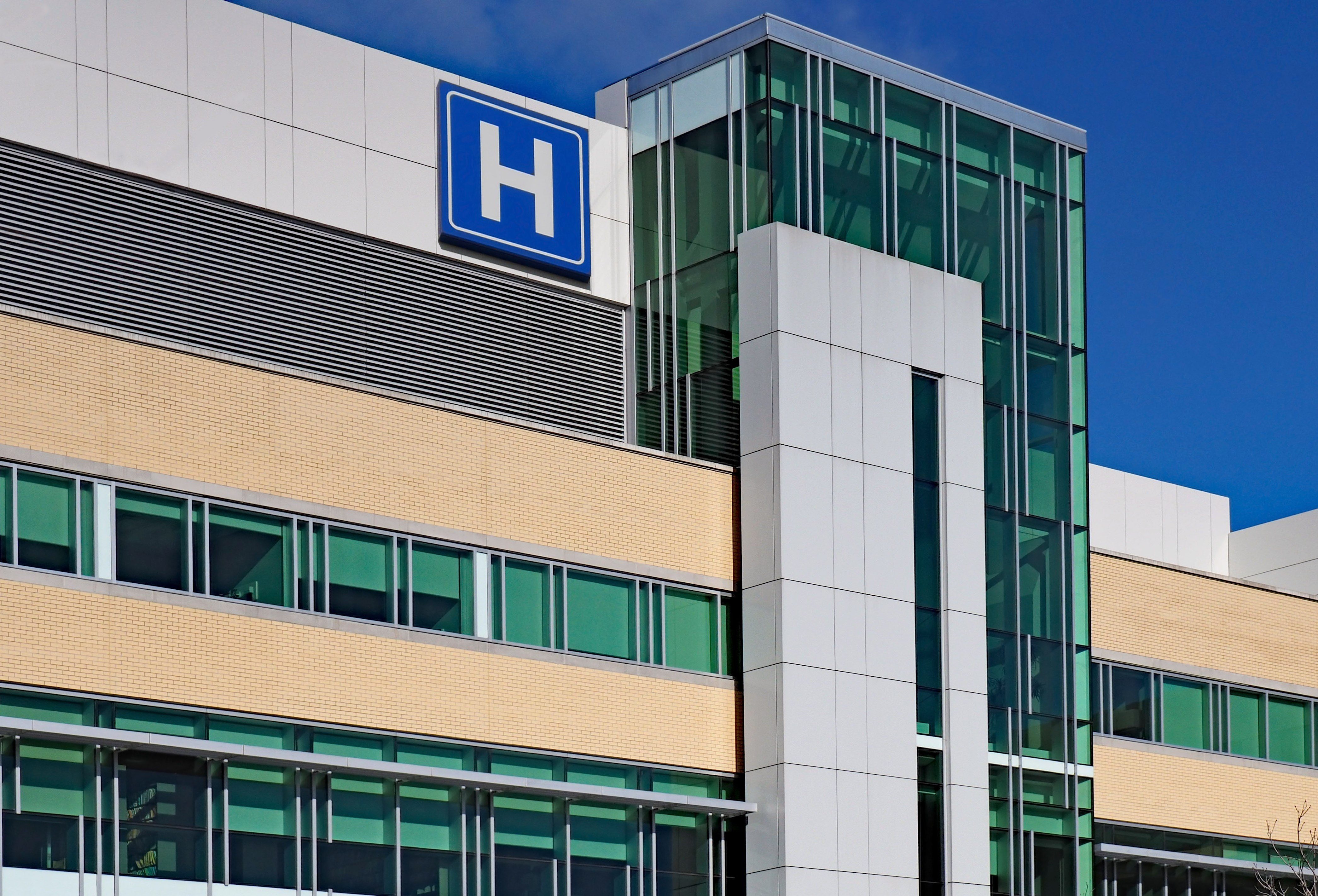 10 of the Best (and 4 of the Worst) Hospitals