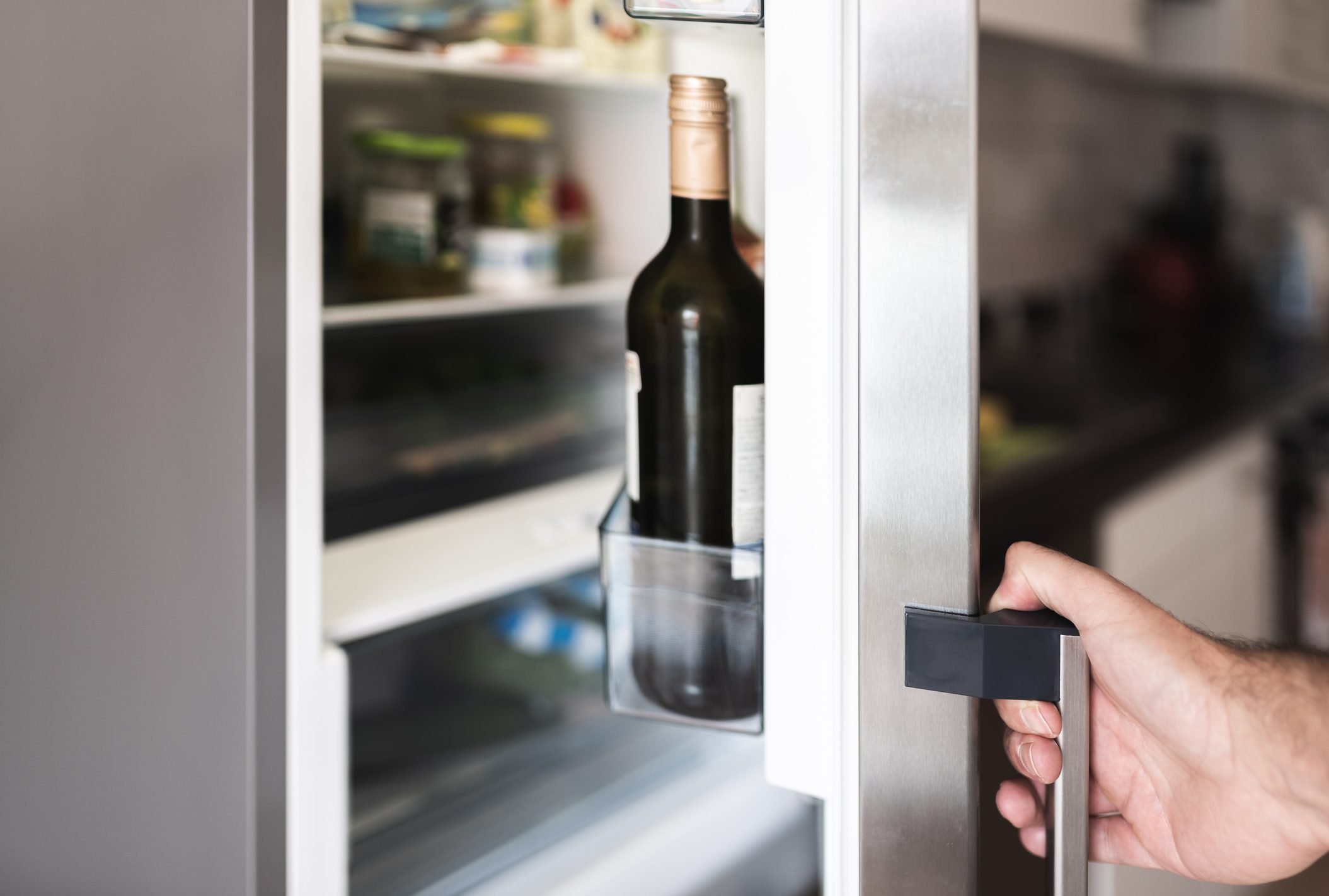 16 Foods You Should Never Keep in the Fridge