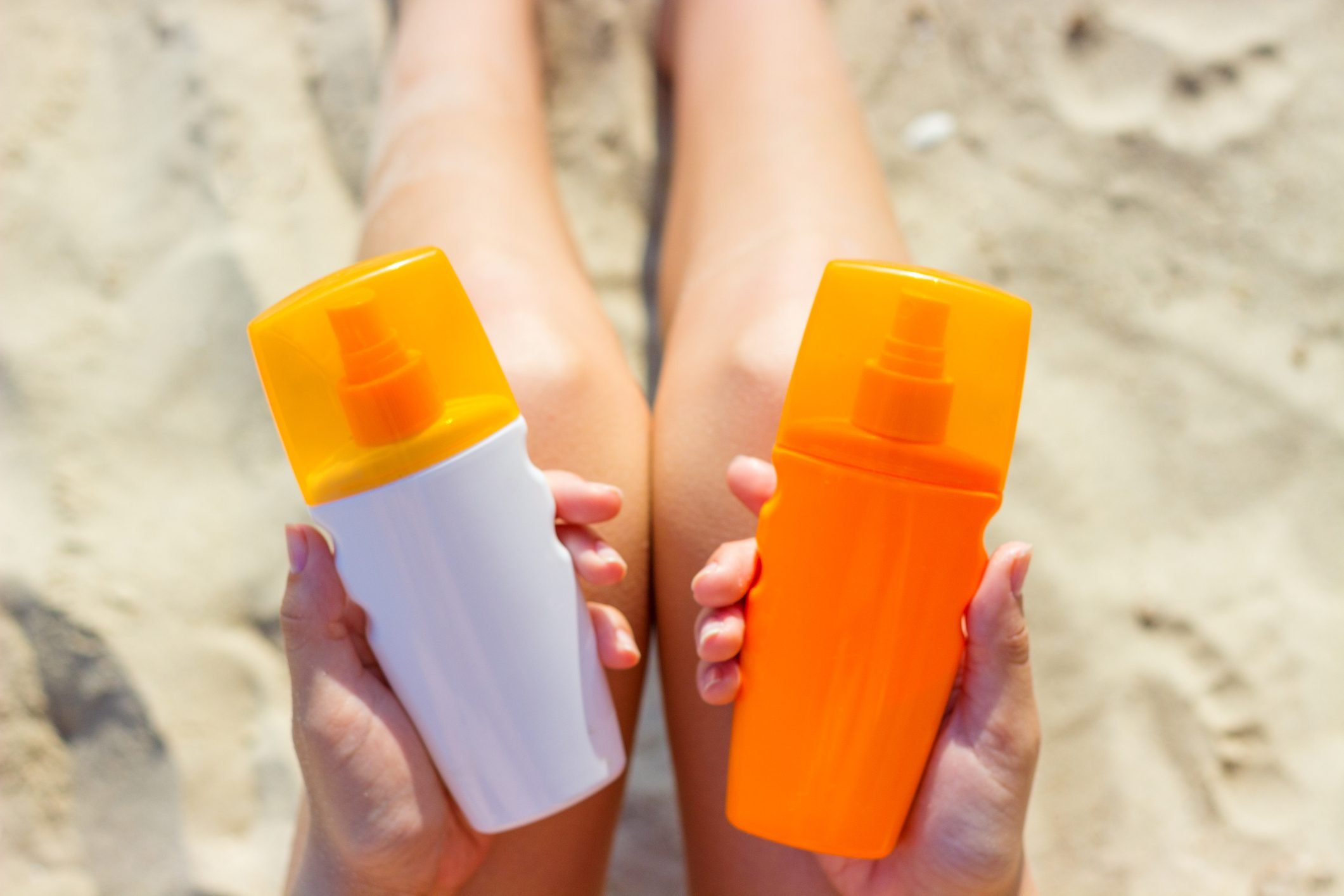 What's the Difference Between Sunscreen and Sunblock?