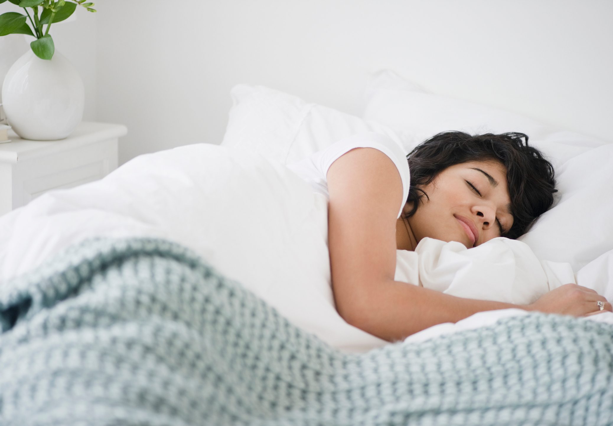 The Essential Guide To Deeper Sleep How To Sleep Better The Healthy