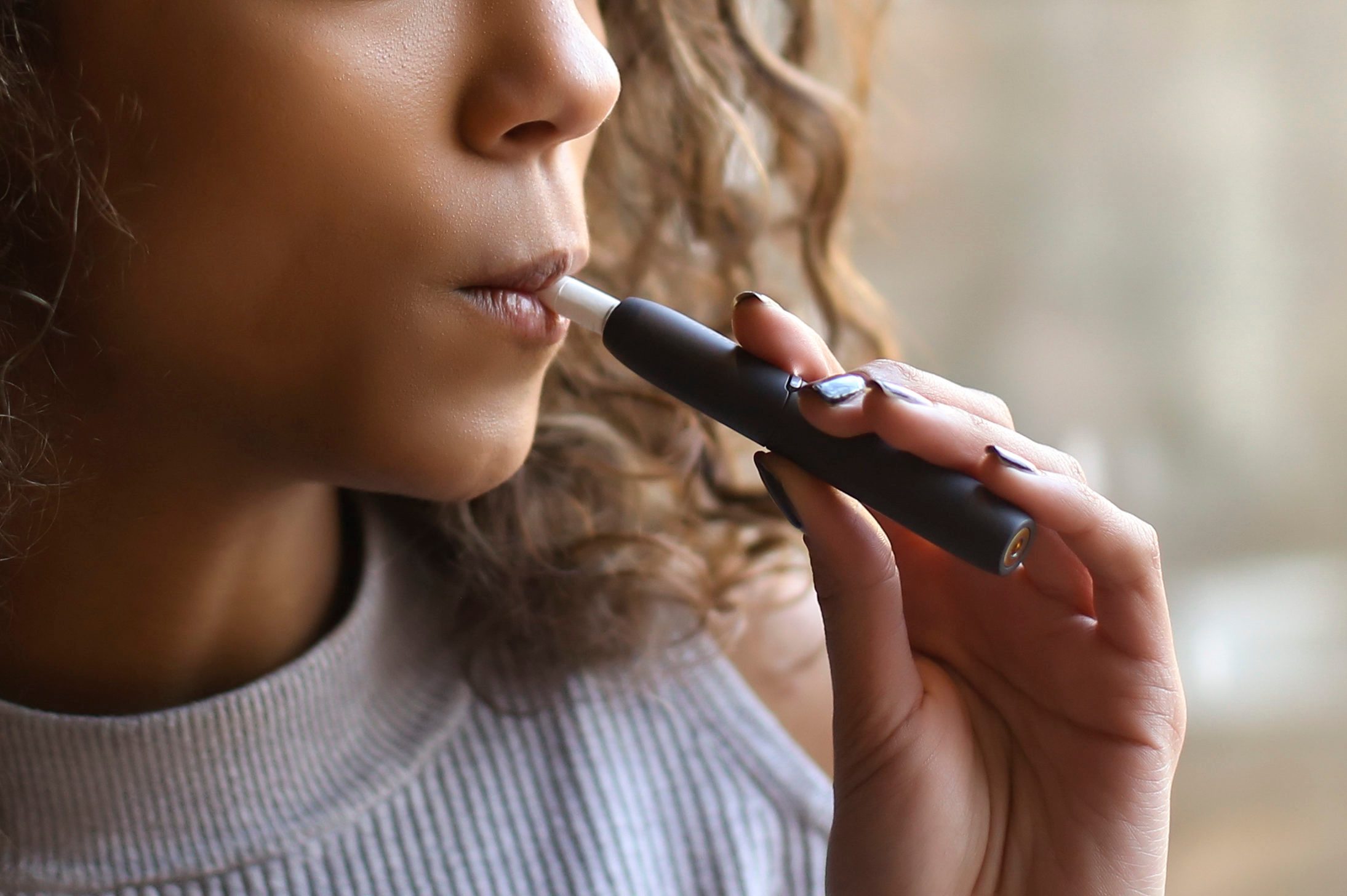 8 Silent Ways E-cigarettes Harm Your Body