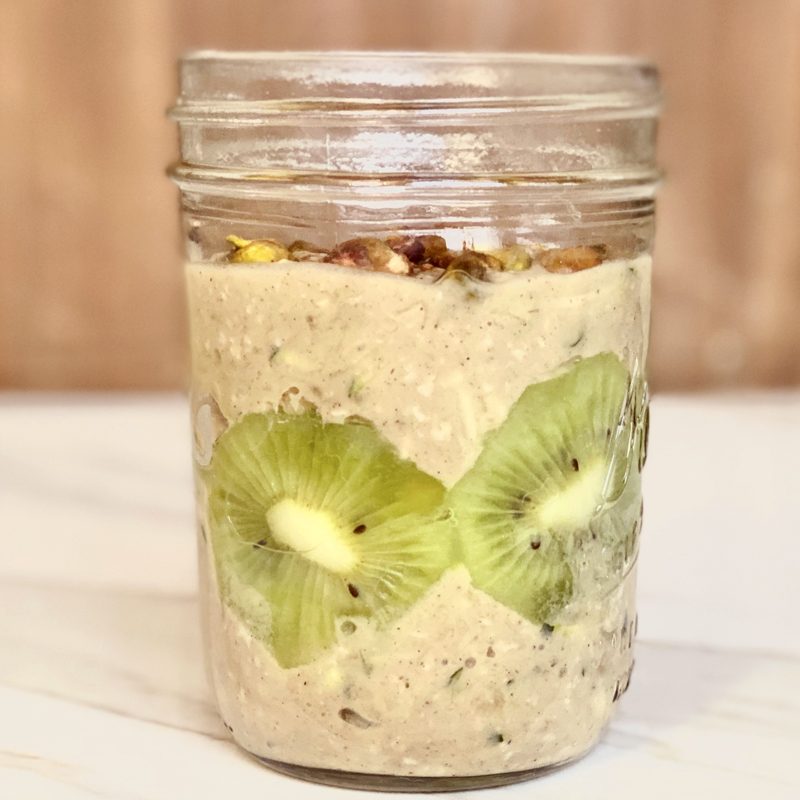 How to Make Overnight Oats, According to This Nutritionist