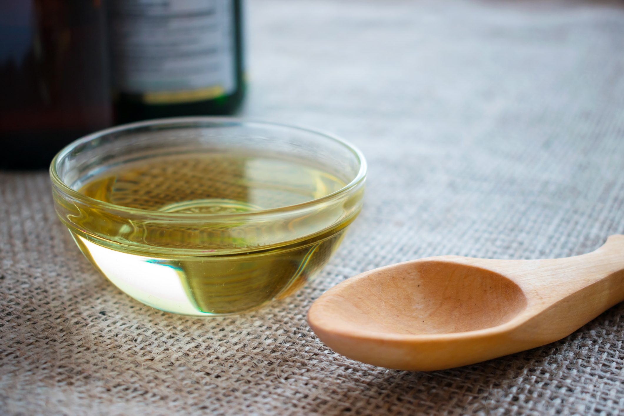 What is MCT Oil? Nutrition Facts You Should Know