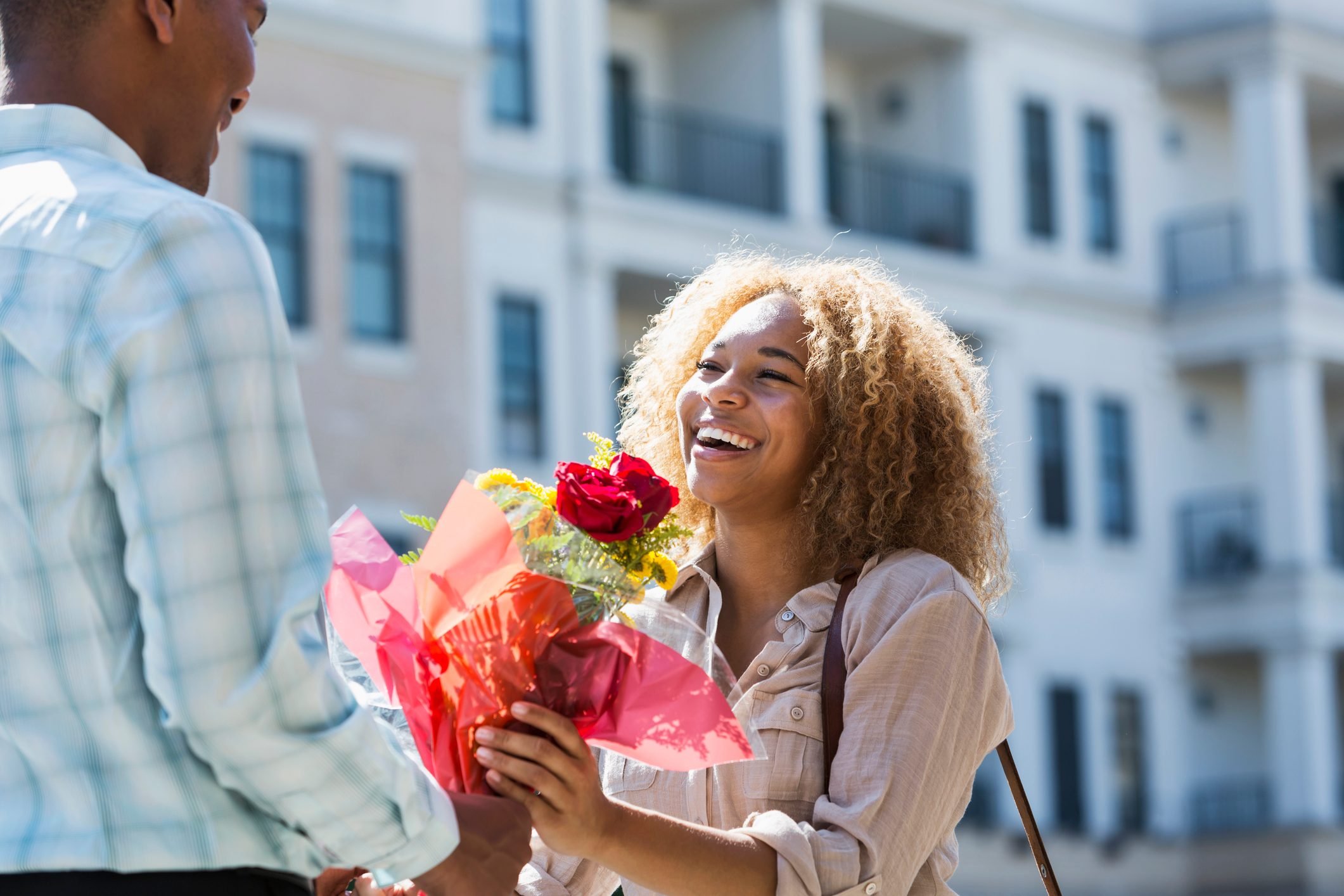 What is Love Bombing? 11 Ways to Spot this Relationship Red Flag