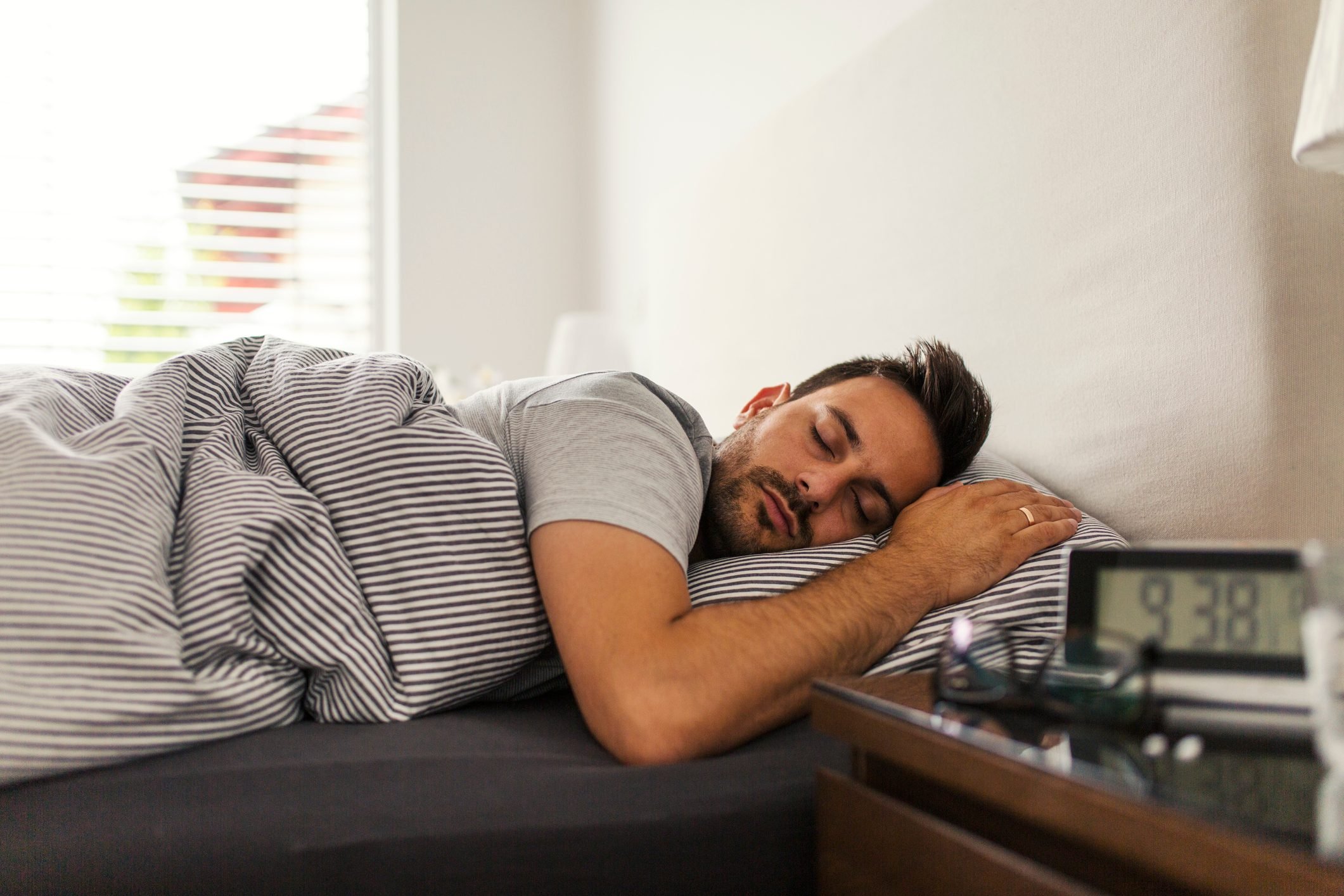 3 AM and Wide Awake? Here's How to Sleep Through the Night