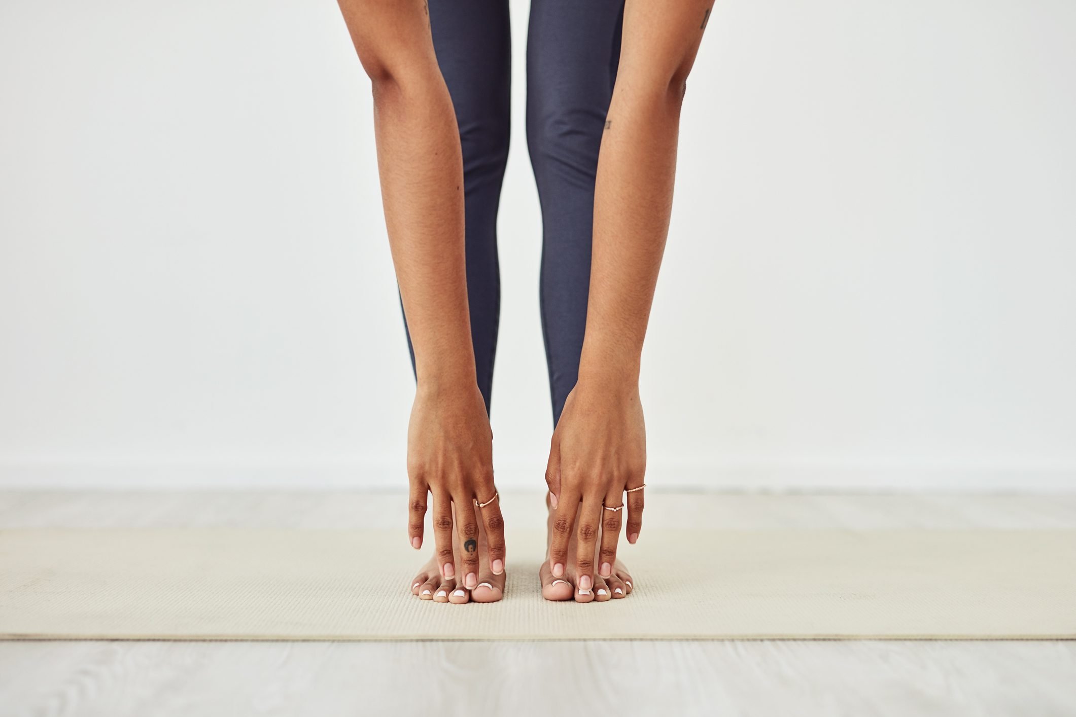 The Types of Stretching Fitness Experts Recommend—and One They Avoid