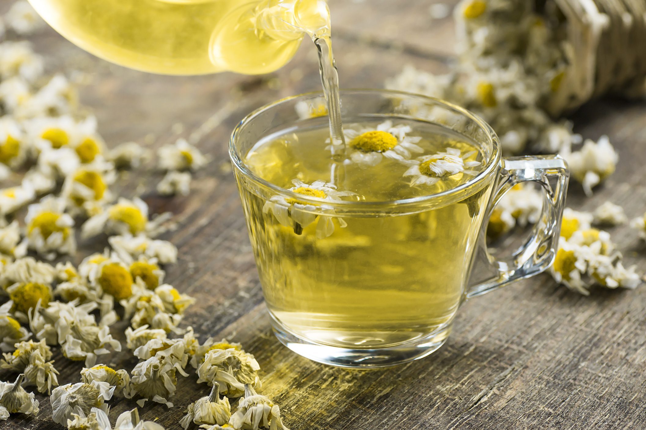 7 Benefits of Chamomile Experts Want You to Know