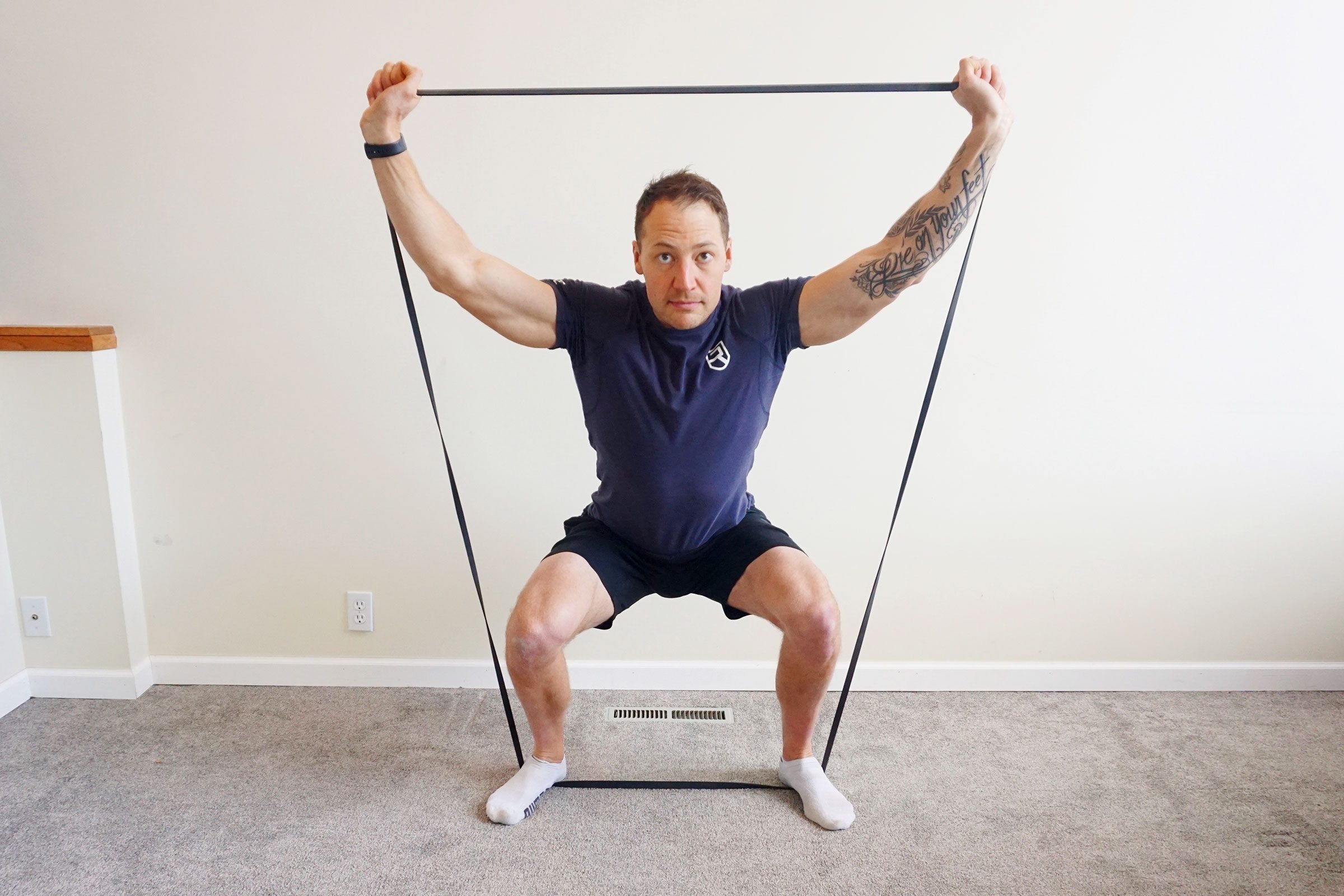 Try This Trainer's Full-Body Resistance Band Workout to Improve Your Body Shape and Strength