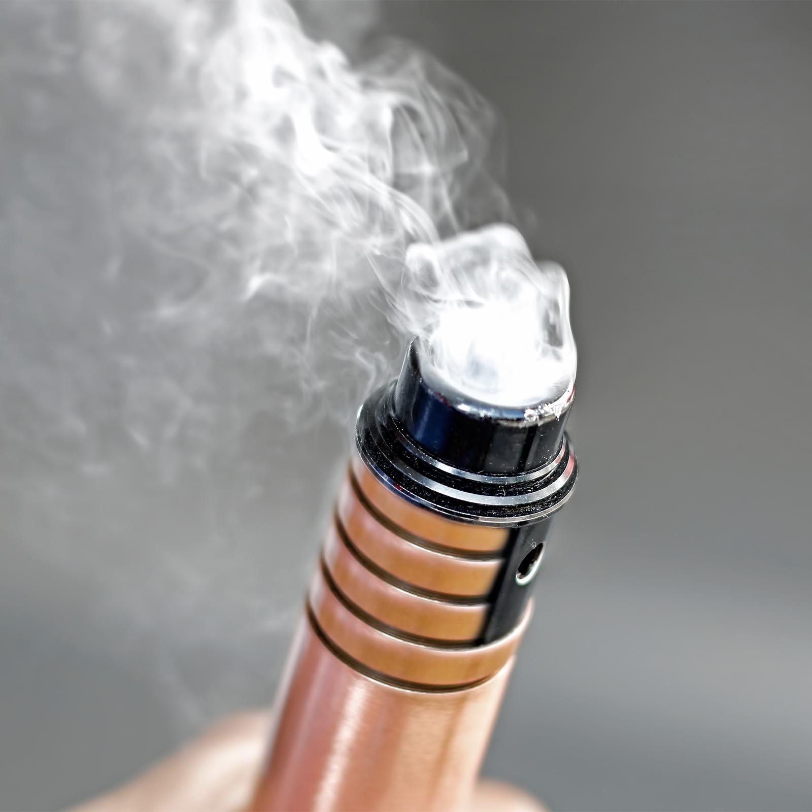 Vaping May Disproportionately Affect Heart Health for This Gender, New Study Suggests