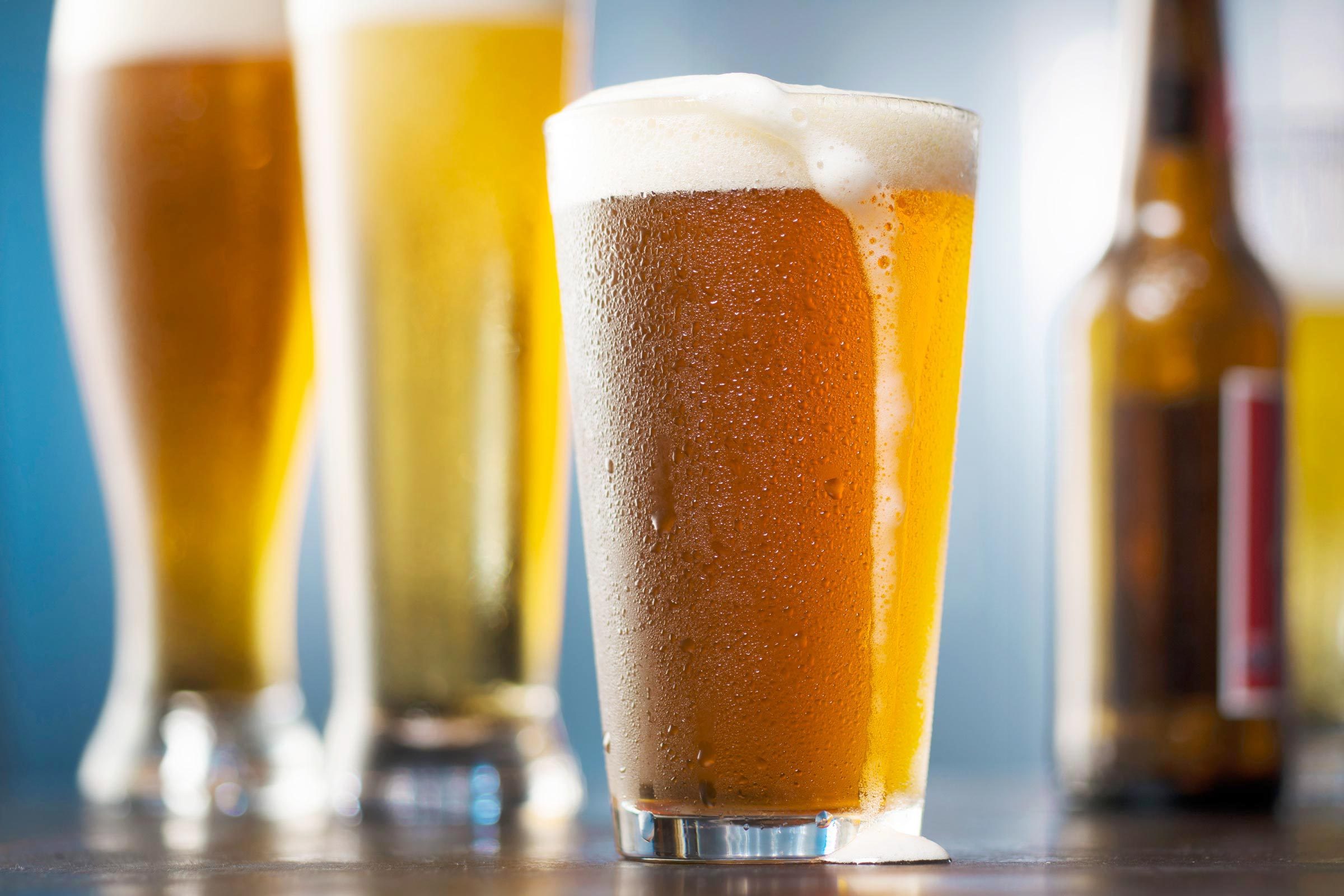 I Drank Beer Every Day for a Week—Here's What Happened
