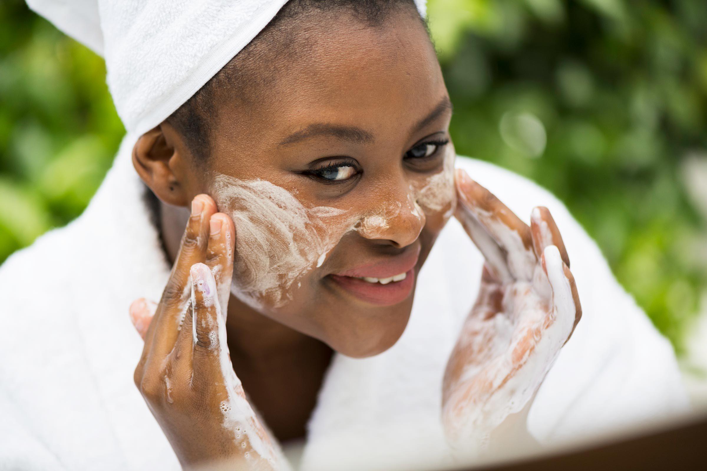 https://www.thehealthy.com/wp-content/uploads/2023/05/GettyImages-1023407786-Skin-Care-Changes-You-Should-Make-Before-Summer.jpg?resize=568%2C568
