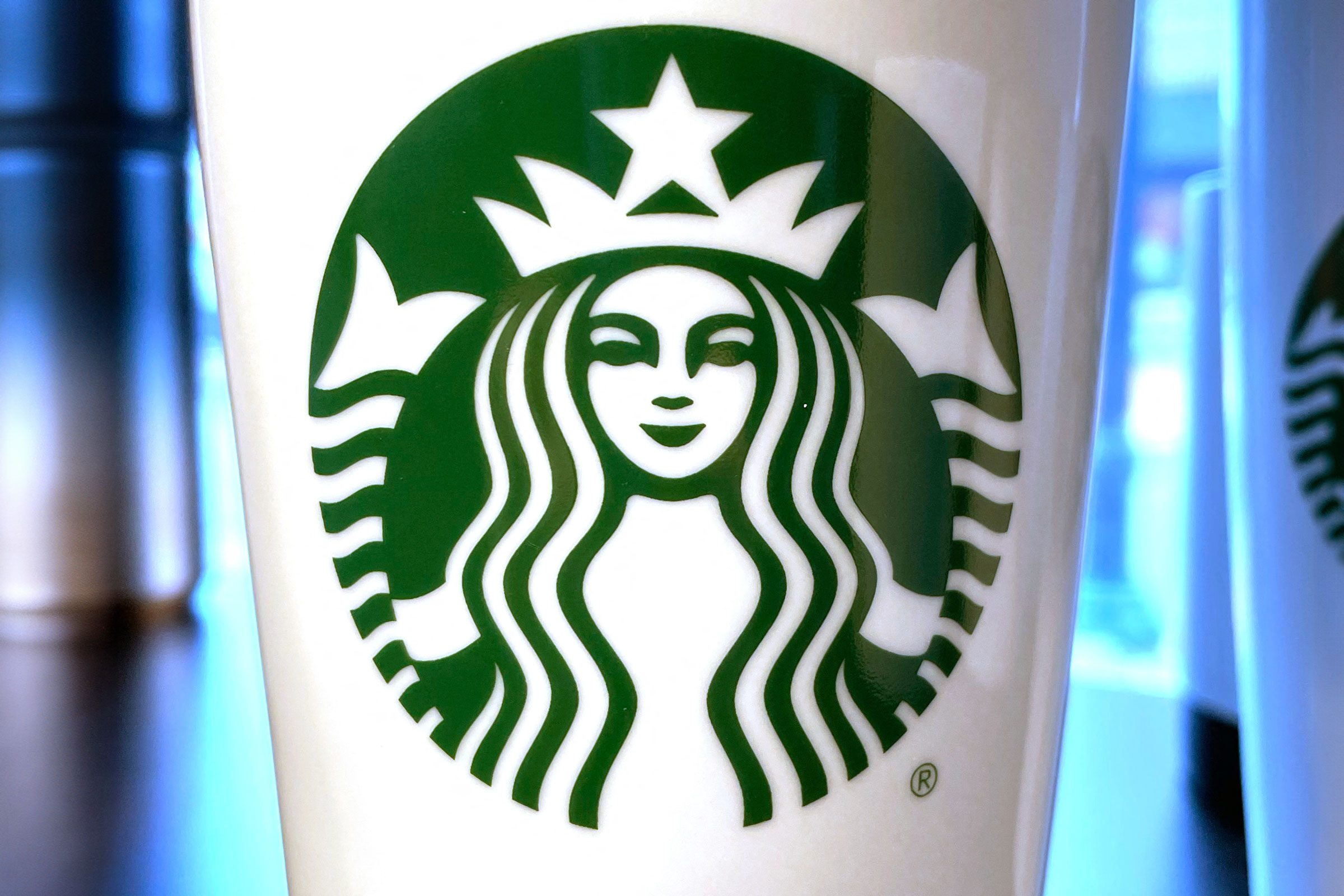 More Than 440,000 Starbucks Mugs Recalled Nationwide